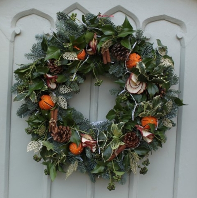 Christmas Wreath Workshop 27th November 6pm to 8pm