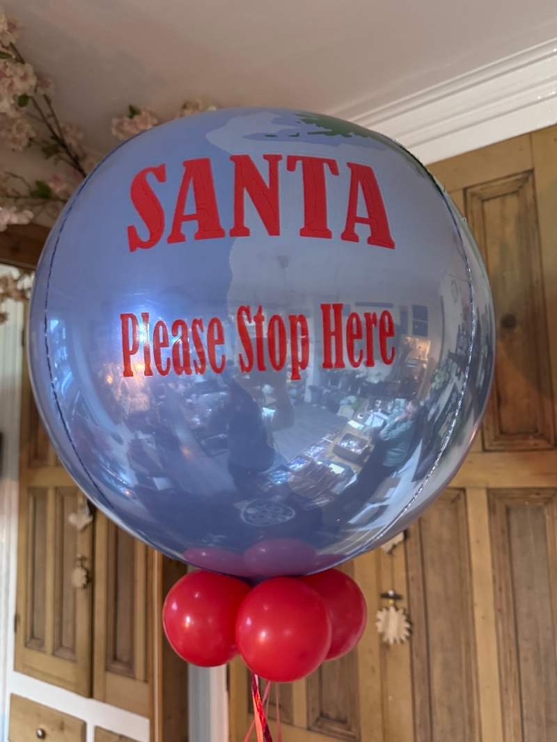 Santa stop here balloon